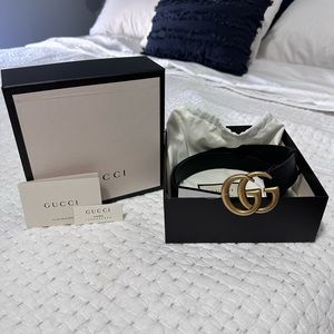 Men’s 1” Gucci belt size 40